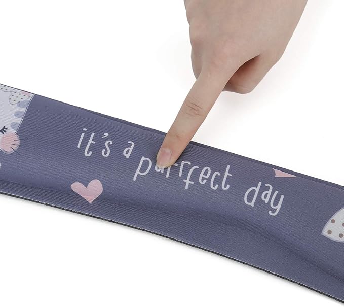RICHEN Keyboard Wrist Rest and Mouse Pad with Wrist Support, Memory Foam Set for Computer/Laptop/Mac,Gaming and Office, Sturdy & Comfortable & Lightweight for Easy Typing (Cute Cat)