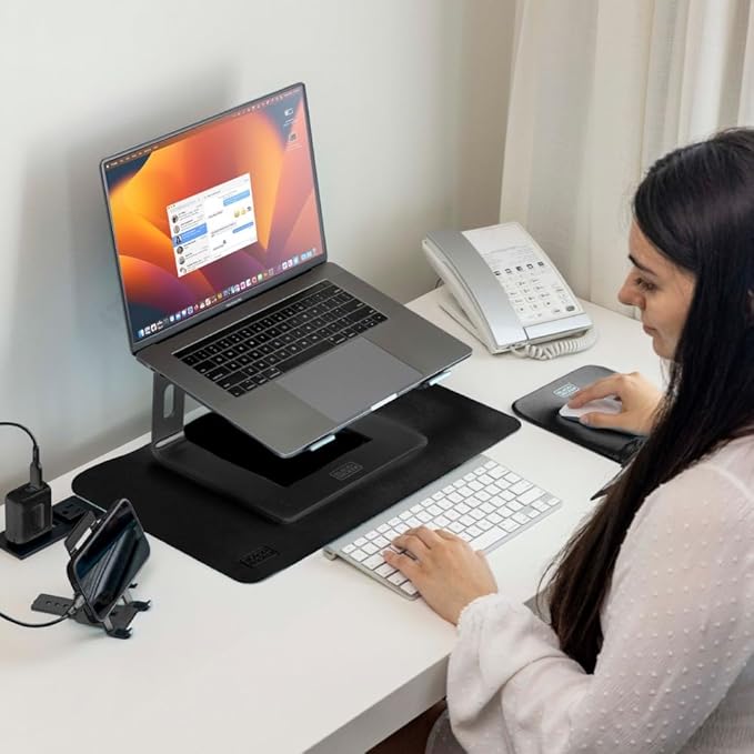 BLACK+DECKER Ergonomic Mouse Pad Wrist Support - Comfortable Mouse Pad Wrist Rest - Wrist Relief Gel Mousepad - Non-Slip Base Aesthetic Mousepad for Gaming, Home, Office - Perfect for Computer, Laptop
