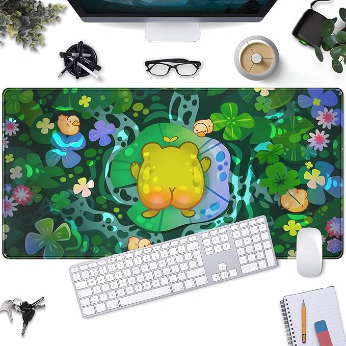 Cute Frog Desk Decor Mouse Pad Funny Desk Mat Frog Decor Desk Pad, Kawaii Green Desk Mat for Keyboard and Mouse, Gaming Mouse Pad for Computer Keyboard Laptop with Stitched Eges Pad 31.5"X15.7"