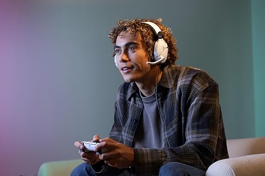 Turtle Beach Recon 70 Multiplatform Gaming Headset for PS5, PS4, Xbox Series X|S, Xbox One, PC & Mobile w/ 3.5mm Wired Connection - Flip-to-Mute Mic, 40mm Speakers, Lightweight Design, White