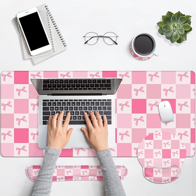 Arttown Pink Bow Checkered Desk Mat Cute Retro Kawaii Mouse Pad Set 4 in 1 Ergonomic Design Large Mouse Pad + Keyboard Wrist Rest + Mouse Wrist Rest + Coaster Suitable for Home Office Study Game