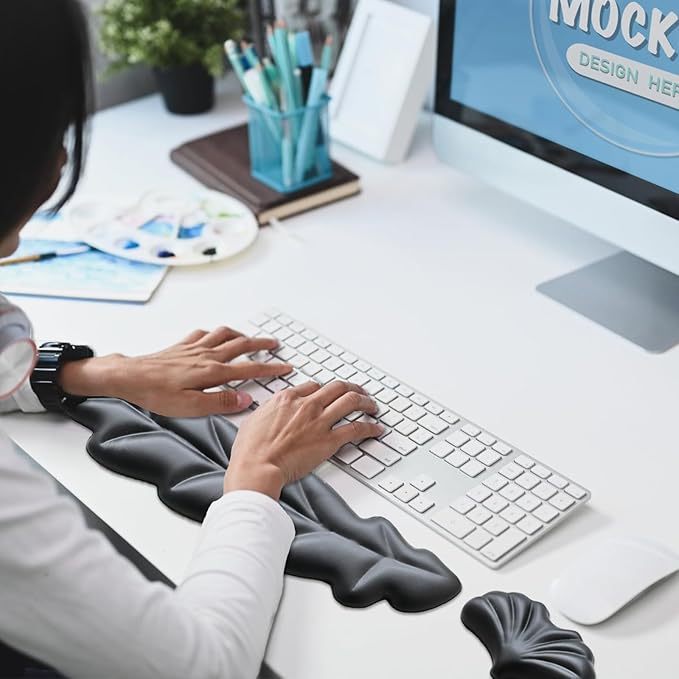Ergonomic Keyboard Wrist Rest, Leaf Shape PU Leather Memory Foam Wrist Support for Computer Keyboard, Keyboard Pad and Cute Mouse Wrist Pad for Gaming,Office, Computer, Typing, Black