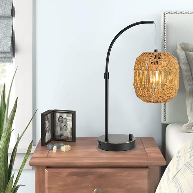 Handmade Woven Rattan Table Lamp with USB Port, Boho Bedside Lamp for Bedroom, Office & Nightstand, Full Metal Base with Two-Color Hand-Woven Rattan Shade