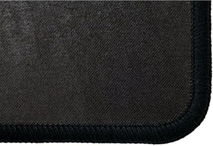 Corsair MM300 - Anti-Fray Cloth Gaming Mouse Pad - High-Performance Mouse Pad Optimized for Gaming Sensors - Designed for Maximum Control - Medium