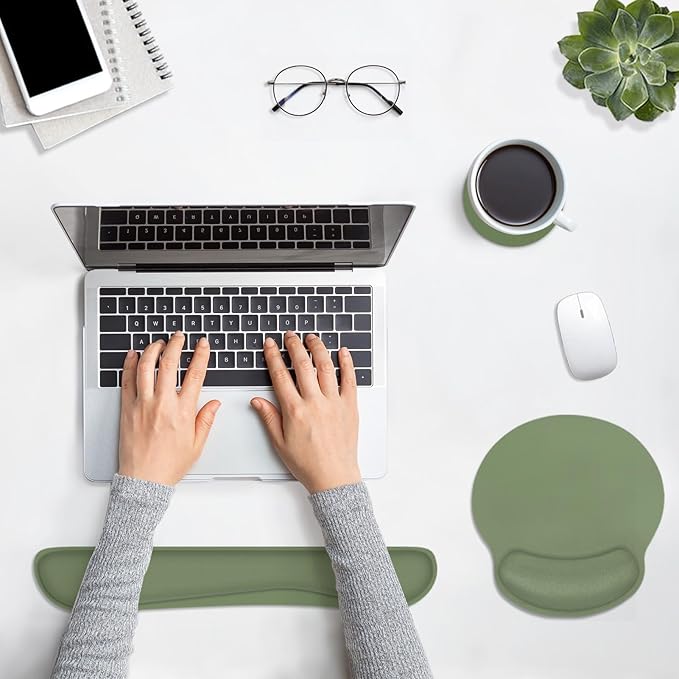 Britimes Green Ergonomic Mouse Pad Set with Wrist Rest Non-Slip Rubber Base Wrist Cushion Support and Coasters Mousepad with Wrist Support for Computer Keyboard and Desk