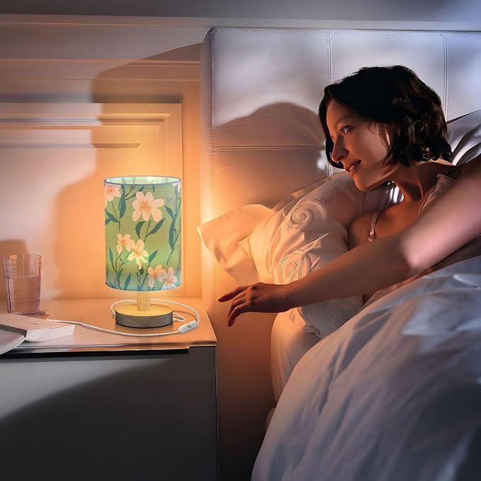 Green Floral LED Table Lamp, Bedside Lamp with Linen Lampshade, Flicker-Free Eye Care USB Plug in Nightstand Lamp, for Bedroom and Office