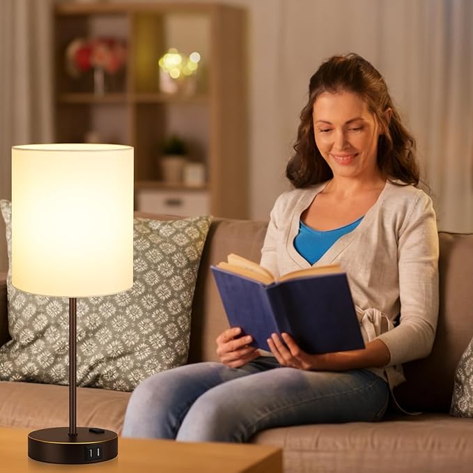 Lynnoland 2 Pack Touch Control Table Lamps with 2 USB & AC Outlet, 3-Way Dimmable Bedside Nightstand Lamps for Bedroom Living Room Nursery, 800 Lumens 3000K Warmlight Bulbs Included