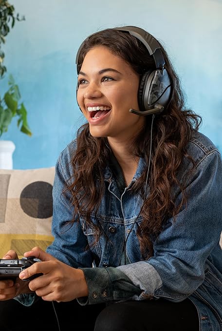 Turtle Beach Recon 70 Multiplatform Gaming Headset for Xbox Series X|S, Xbox One, PS5, PS4, PC & Mobile w/ 3.5mm Wired Connection - Flip-to-Mute Mic, 40mm Speakers, Lightweight Design, Green Camo