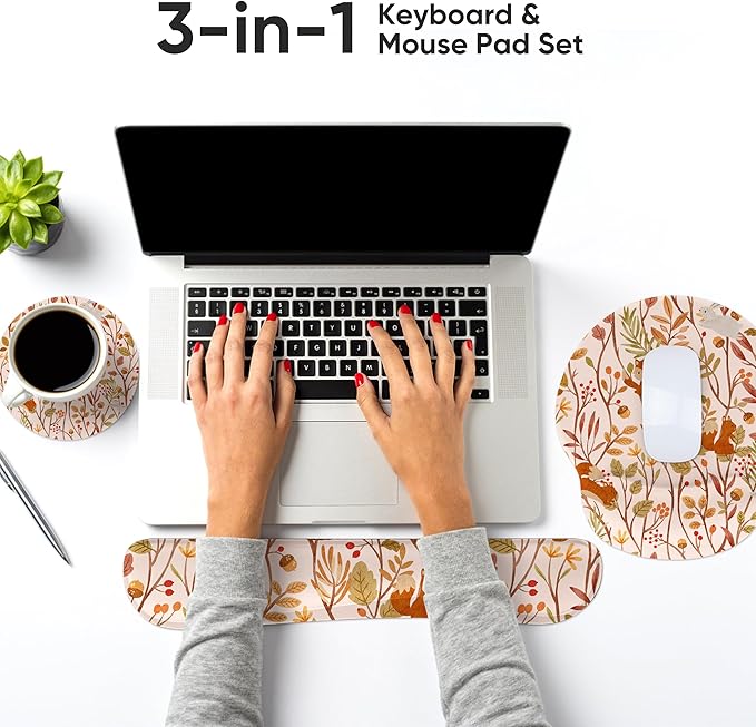 Ergonomic Keyboard Mouse Pad Wrist Rest Support Set for Laptop/Computer/Desktop,Memory Foam Hand Rest Wrist Cushion for Gaming/Office,Lightweight Comfortable (Rabbit Squirrel)
